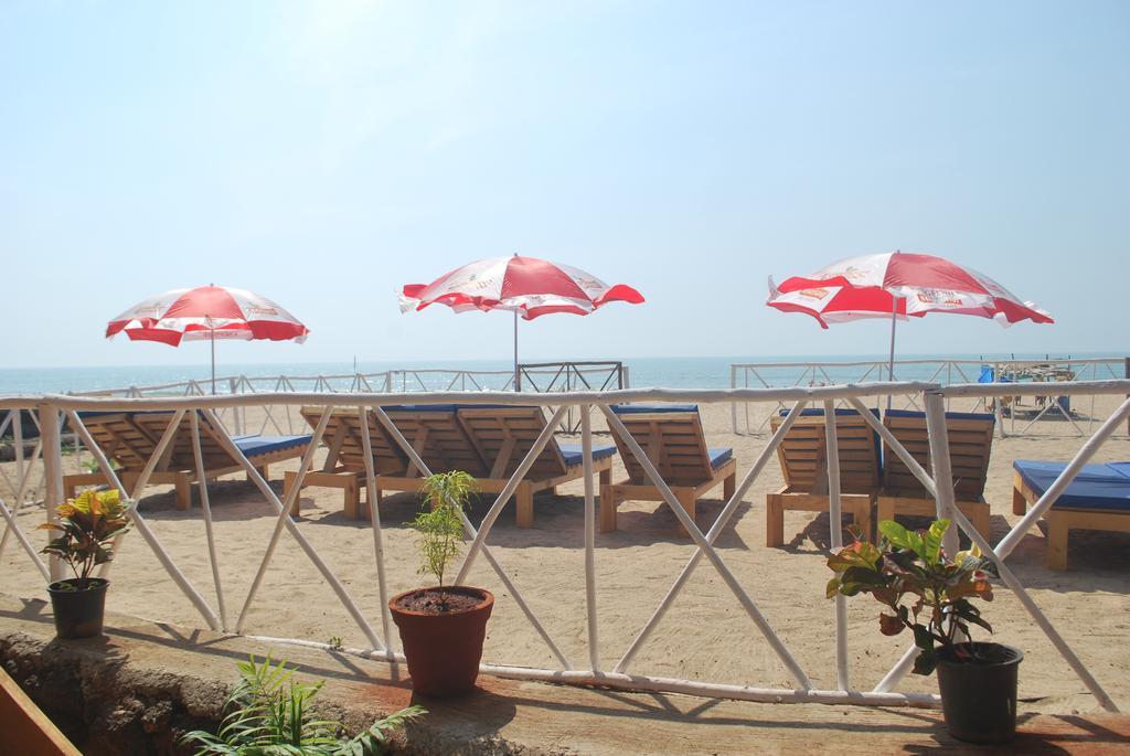 Agonda Beach Bumps Hotel Exterior foto